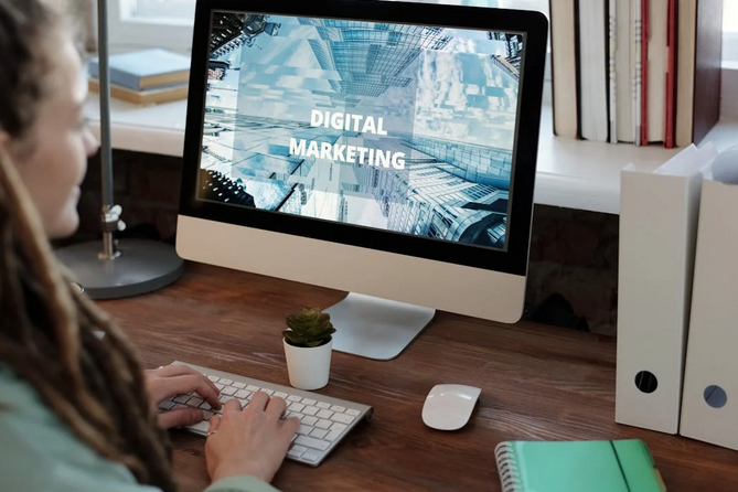 Why Human Connection Still Matters in the Digital Marketing Setup